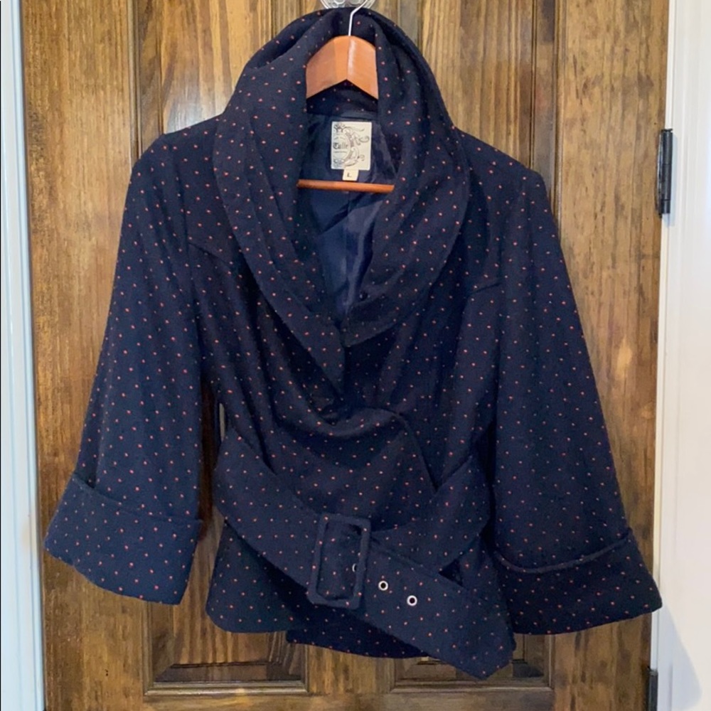 High collar belted jacket